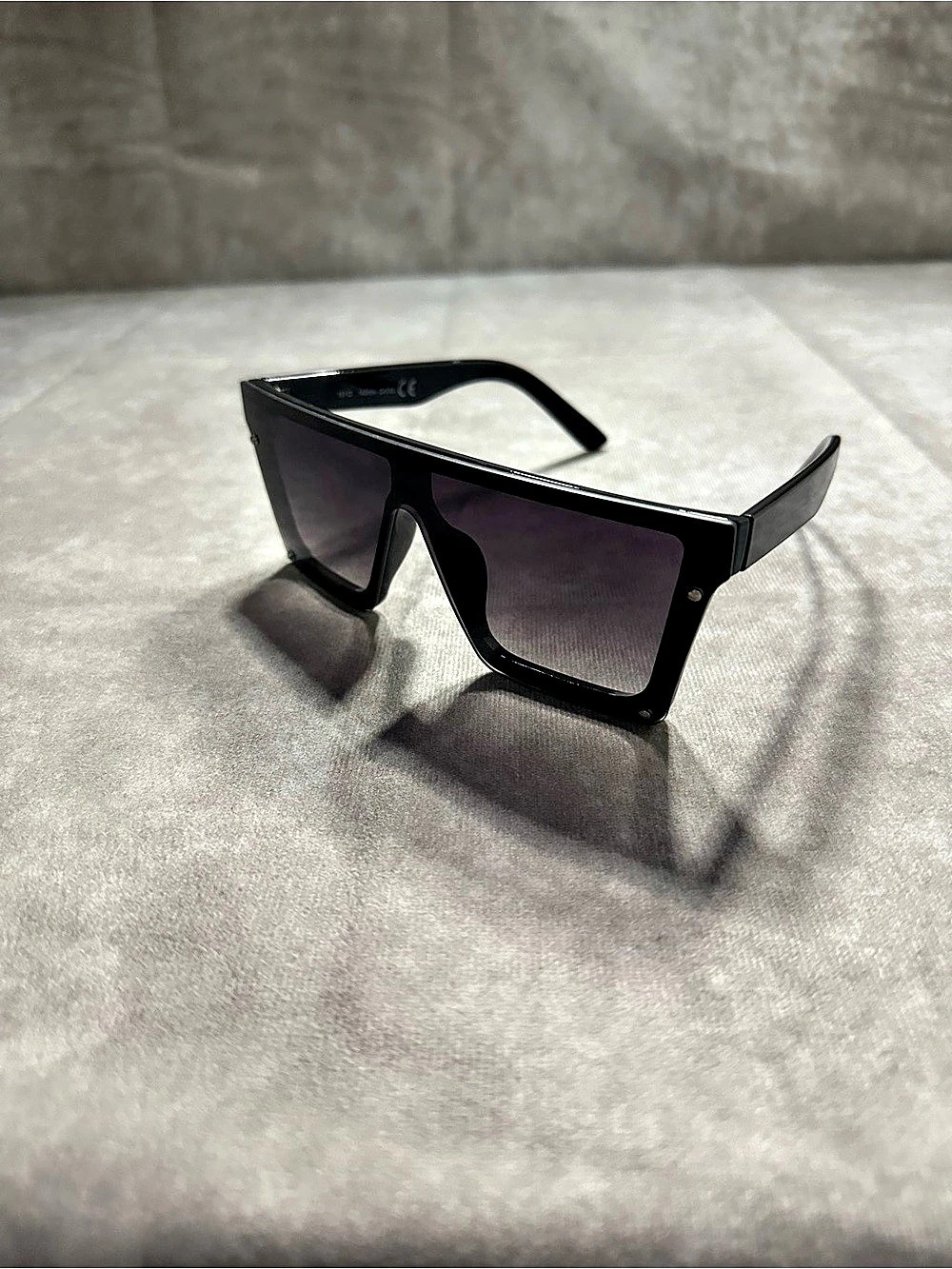 Black Square Frame Sunglasses Like New